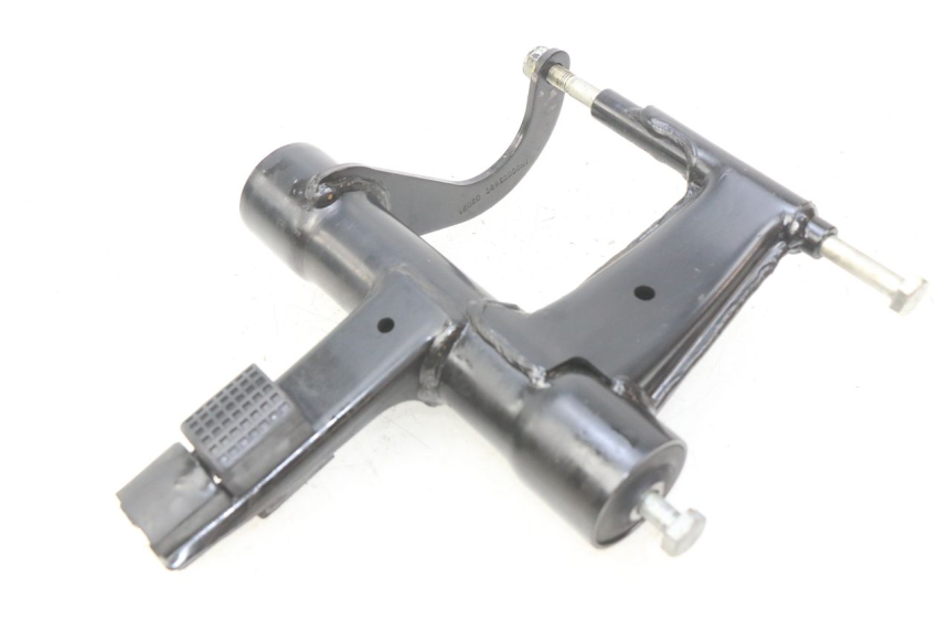 photo de SUPPORT MOTEUR APRILIA SXR 50 (2021 - 2023)