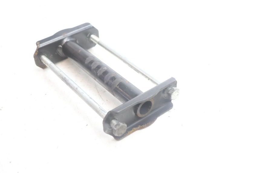 photo de SUPPORT MOTEUR PEUGEOT TREKKER 50 (1995 - 2004) - Gros plan technique