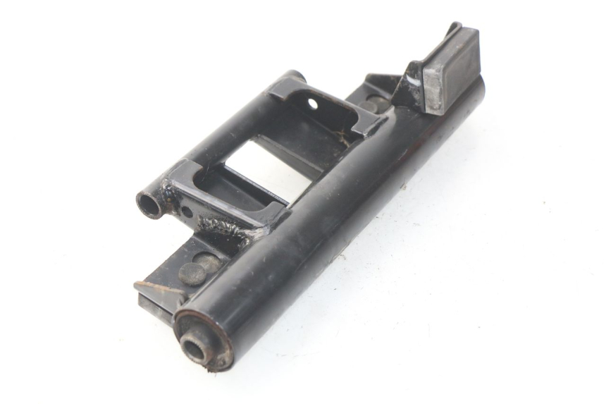 photo de SUPPORT MOTEUR SUZUKI UC EPICURO 125 (1999 - 2003)