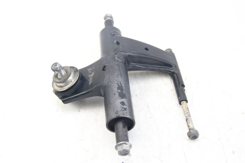 photo de SUPPORT MOTEUR PIAGGIO VESPA SPRINT 2T 50 (2014 - 2018)