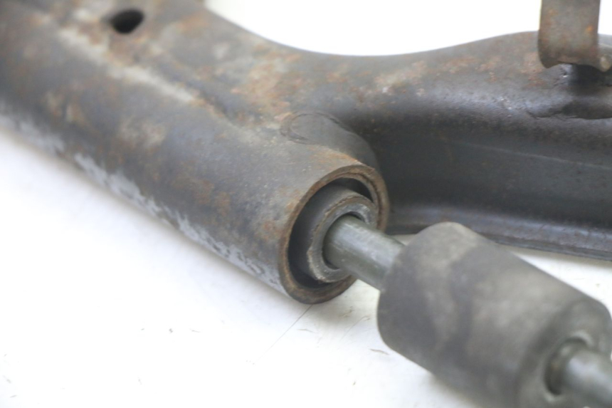 photo de SUPPORT MOTEUR YAMAHA XMAX X-MAX 125 (2006 - 2009)