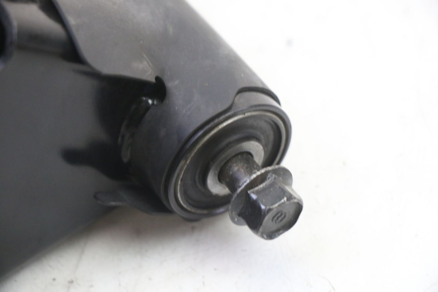 photo de SUPPORT MOTEUR YAMAHA XMAX X-MAX 125 (2021 - 2025) - État de surface