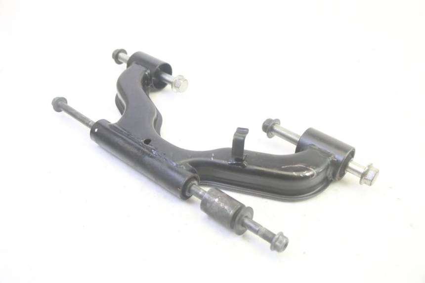 photo de SUPPORT MOTEUR YAMAHA XMAX X-MAX 125 (2006 - 2009) - Vue d’ensemble