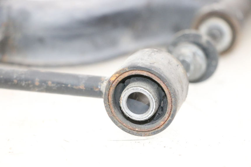 photo de SUPPORT MOTEUR YAMAHA X-MAX XMAX 125 (2010 - 2013) - Autre angle de vue