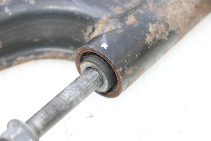 photo de SUPPORT MOTEUR YAMAHA X-MAX XMAX 125 (2010 - 2013) - Autre angle de vue