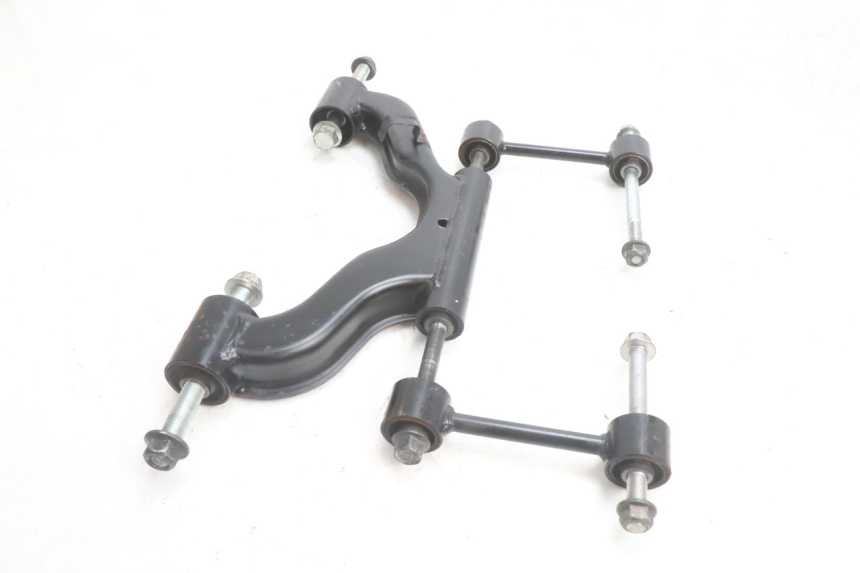 photo de SUPPORT MOTEUR YAMAHA X-MAX XMAX 125 (2010 - 2013) - Détail de la pièce