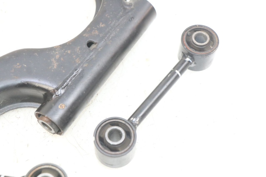photo de SUPPORT MOTEUR YAMAHA X-CITY XCITY 125 (2007 - 2008)