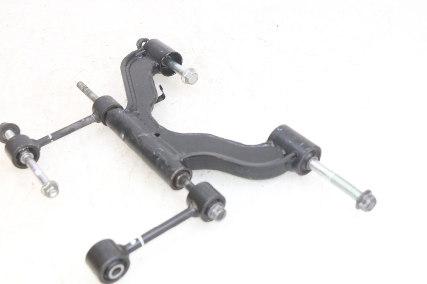 photo de SUPPORT MOTEUR YAMAHA X-MAX XMAX 125 (2010 - 2014)