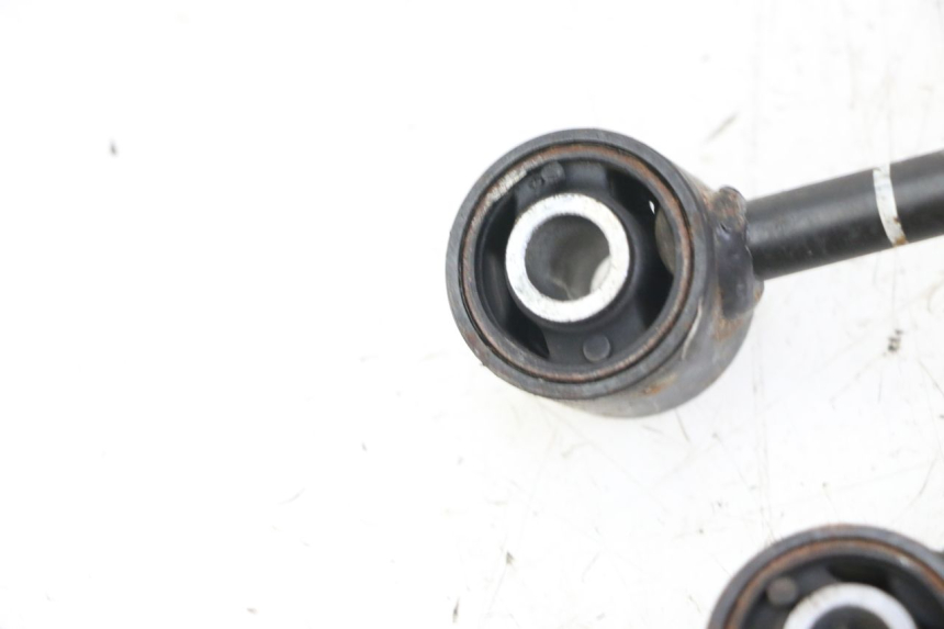 photo de SUPPORT MOTEUR YAMAHA X-MAX XMAX ABS 250 (2010 - 2014)