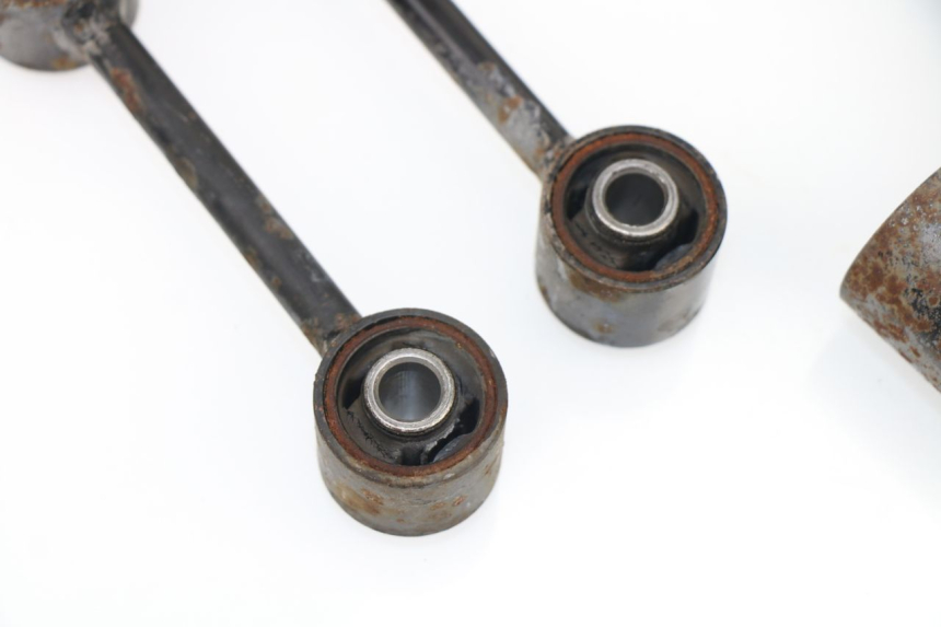 photo de SUPPORT MOTEUR YAMAHA XMAX X-MAX 125 (2006 - 2009)