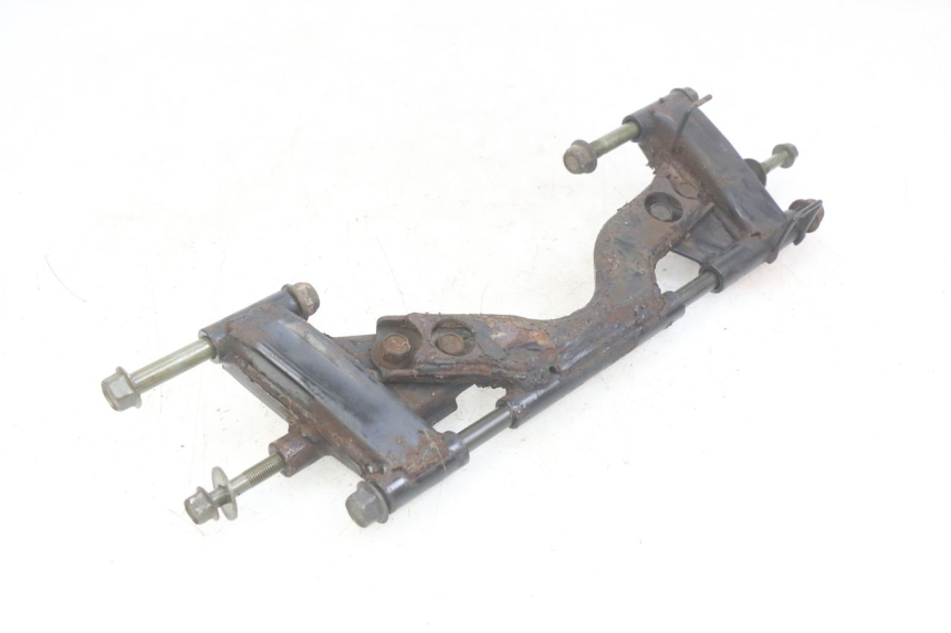 photo de SUPPORT MOTEUR YAMAHA YP MAJESTY 400 (2004 - 2008)