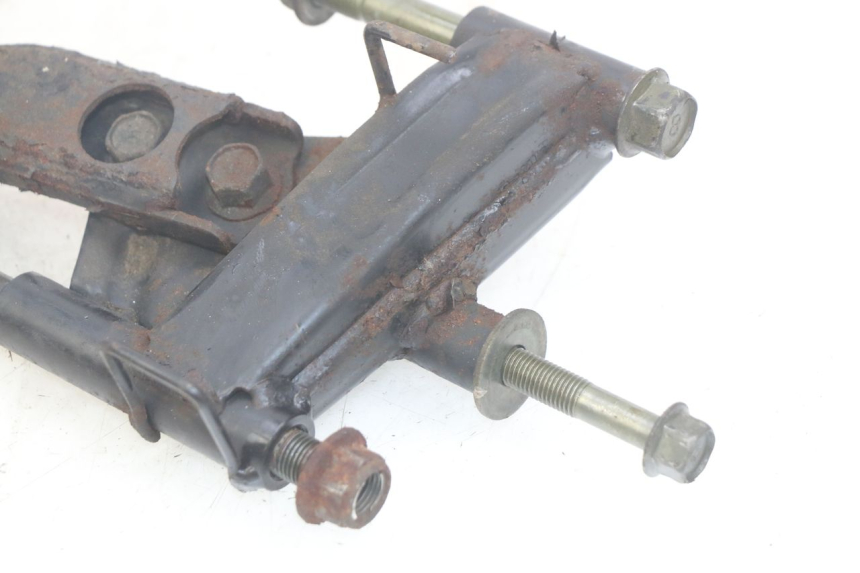 photo de SUPPORT MOTEUR YAMAHA YP MAJESTY 400 (2004 - 2008)