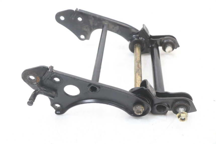 photo de SUPPORT MOTEUR YAMAHA YP MAJESTY 125 (2002 - 2006)