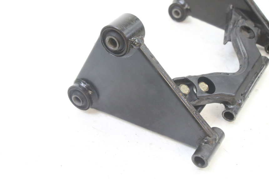 photo de SUPPORT MOTEUR YAMAHA YP X-MAX XMAX 400 (2014 - 2017)