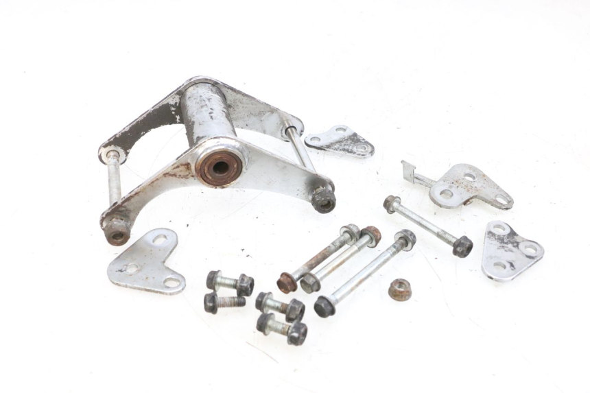 photo de SUPPORT MOTEUR KYMCO ZING 125 (1997 - 2003) - Zoom état d’usage