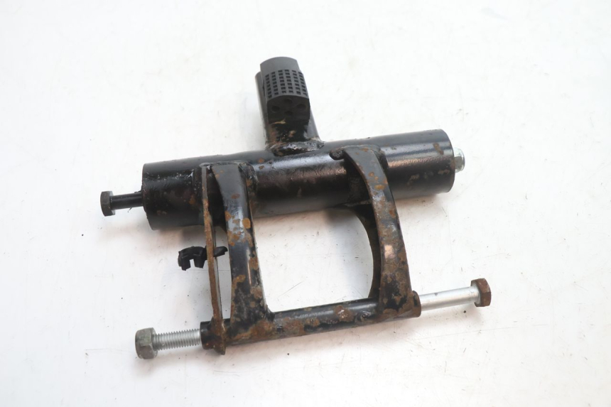 photo de SUPPORT MOTEUR PIAGGIO ZIP 2T 50 (2009 - 2019) - Détail de la pièce