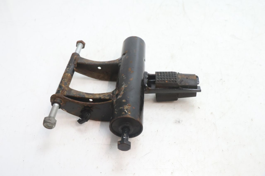 photo de SUPPORT MOTEUR PIAGGIO ZIP 2T 50 (2009 - 2019) - Points de fixation