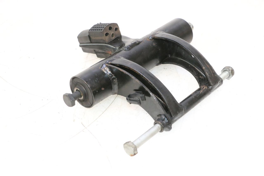 photo de SUPPORT MOTEUR PIAGGIO ZIP 2T 50 (2009 - 2019) - Vue principale