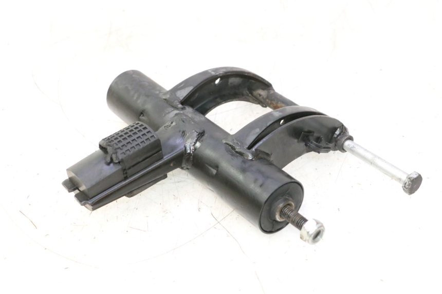 photo de SUPPORT MOTEUR PIAGGIO ZIP 2T 50 (2009 - 2019) - Vue principale