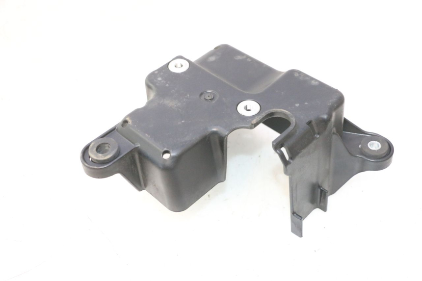 photo de SUPPORT POMPE ABS PIAGGIO MP3 500 (2016 - 2018) - Détail de la pièce