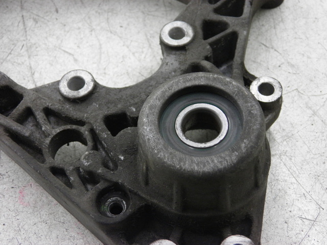 photo de SUPPORT POT  PIAGGIO MP3 LT 300 (2010 - 2016)