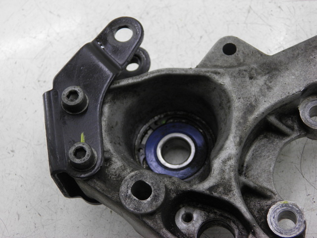 photo de SUPPORT POT  PIAGGIO XEVO - X EVO 125 (2010 - 2015)