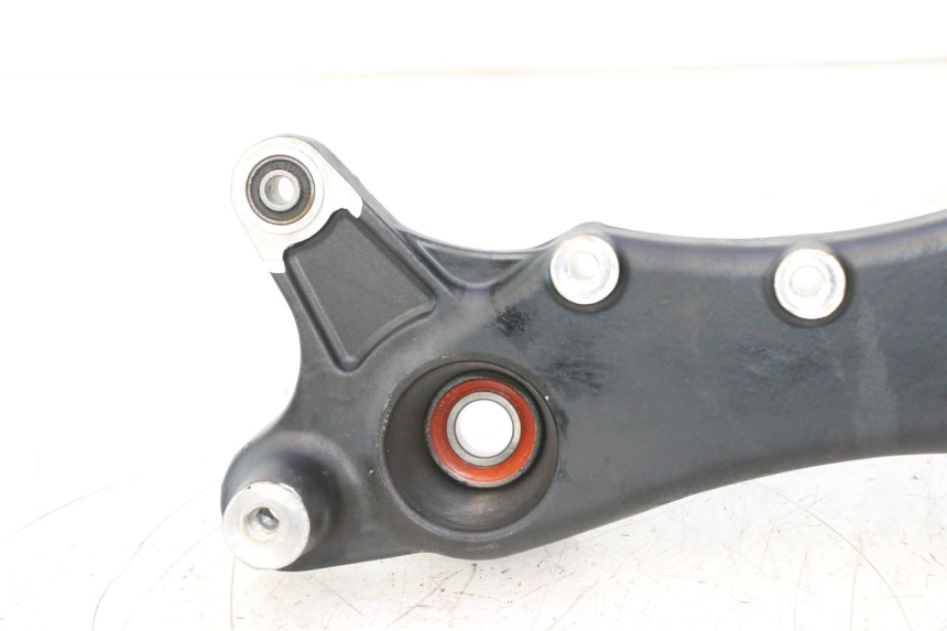 photo de SUPPORT POT  KYMCO AGILITY CITY 16P 125 (2015 - 2024) - Détail de la pièce