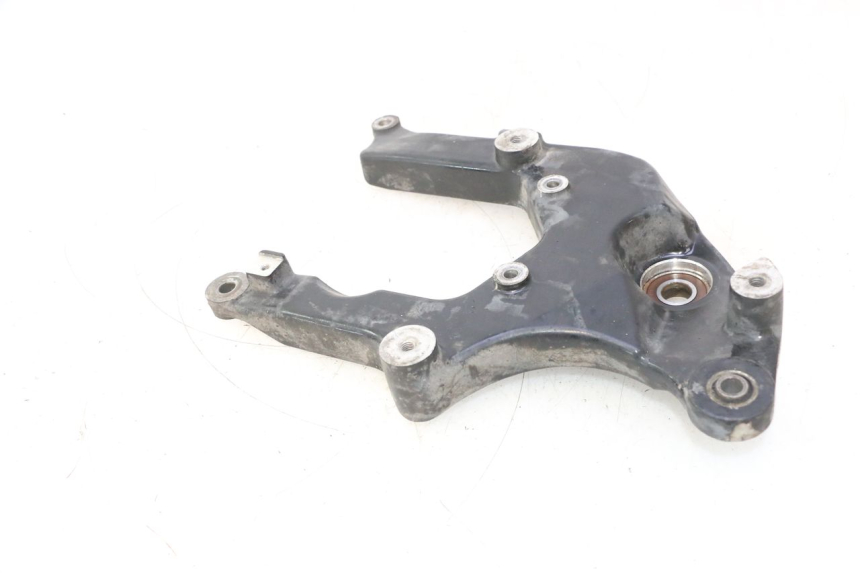 photo de SUPPORT POT SUZUKI BURGMAN 125 (2007 - 2014) - Gros plan technique