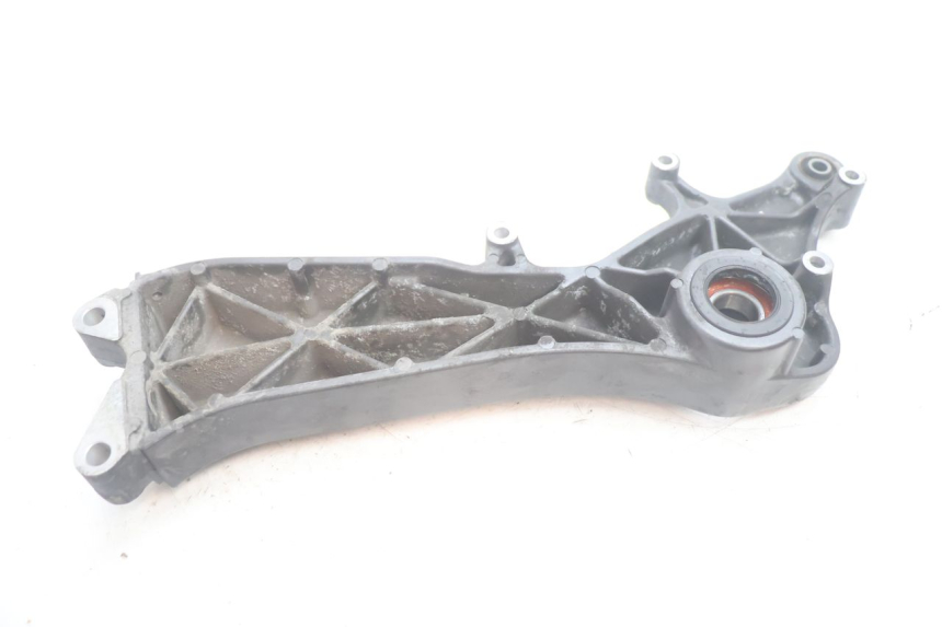 photo de SUPPORT POT  HONDA FJS SILVER WING SILVERWING 400 (2005 - 2008) - Gros plan technique