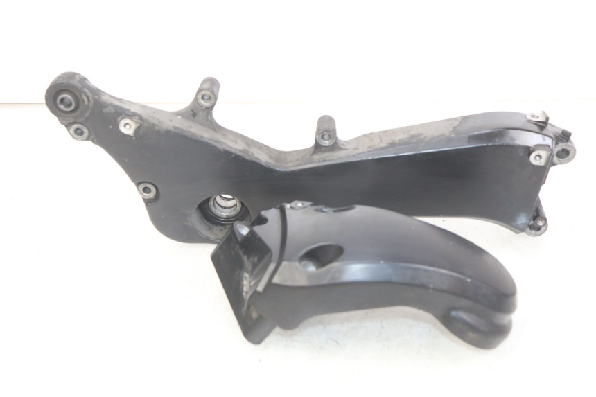 photo de SUPPORT POT HONDA FJS SILVERWING SILVER WING 400 (2009 - 2016)