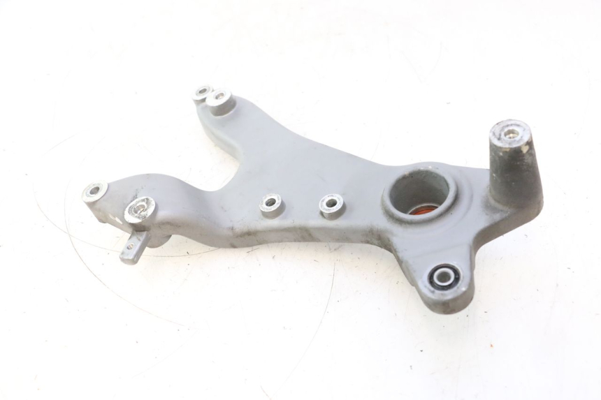 photo de SUPPORT POT KYMCO LIKE 125 (2009 - 2016) - Gros plan technique