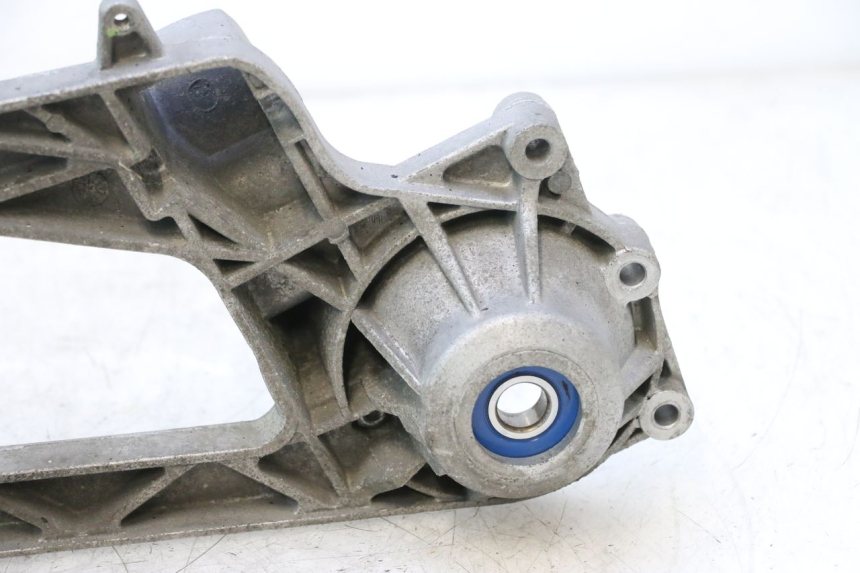 photo de SUPPORT POT  PIAGGIO MP3 500 (2011 - 2015) - Détail de la pièce