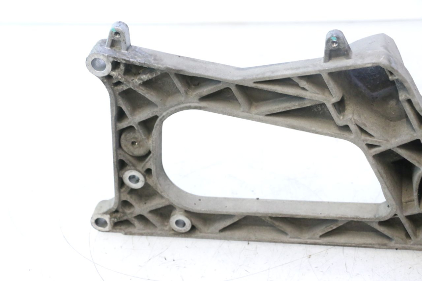 photo de SUPPORT POT  PIAGGIO MP3 500 (2016 - 2018) - État de surface