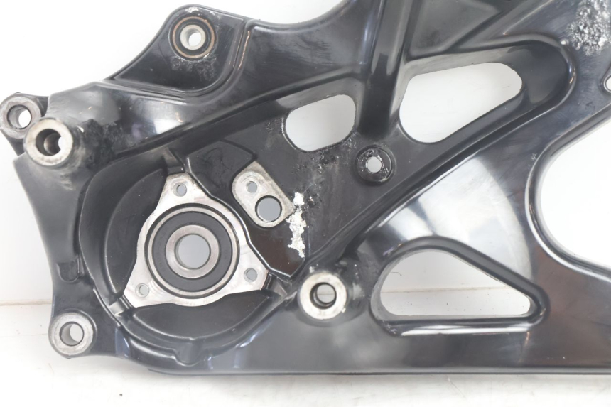 photo de SUPPORT POT  YAMAHA N-MAX NMAX 125 (2021 - 2024) - Détail de la pièce