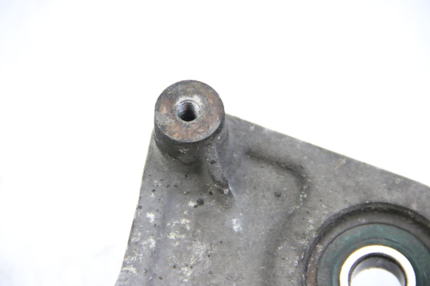 photo de SUPPORT POT PIAGGIO VESPA GRANTURISMO 125 (2003 - 2007)