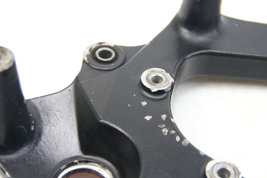 photo de SUPPORT POT SUZUKI SIXTEEN 125 (2008 - 2010)