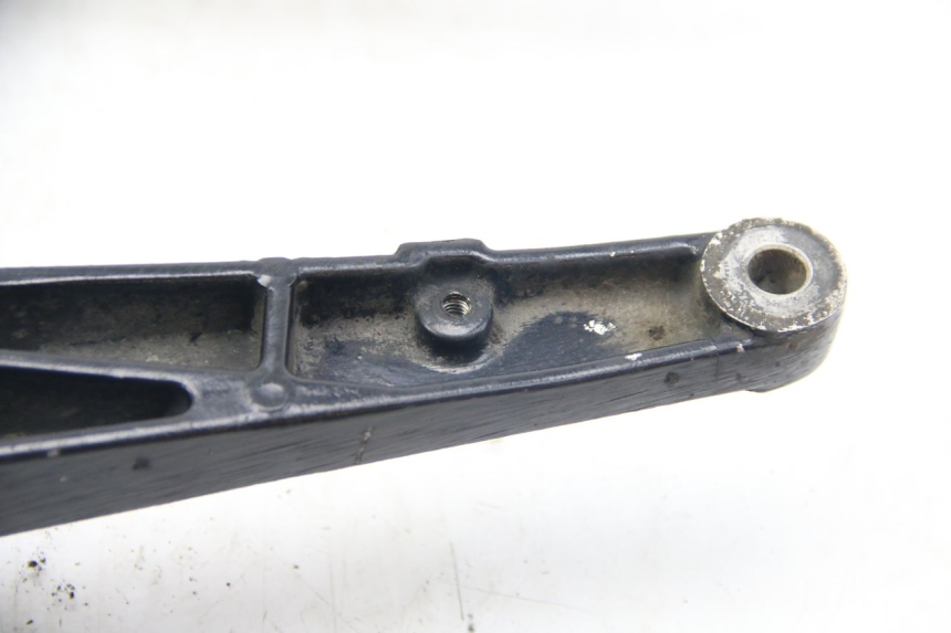 photo de SUPPORT POT SUZUKI SIXTEEN 125 (2008 - 2010)