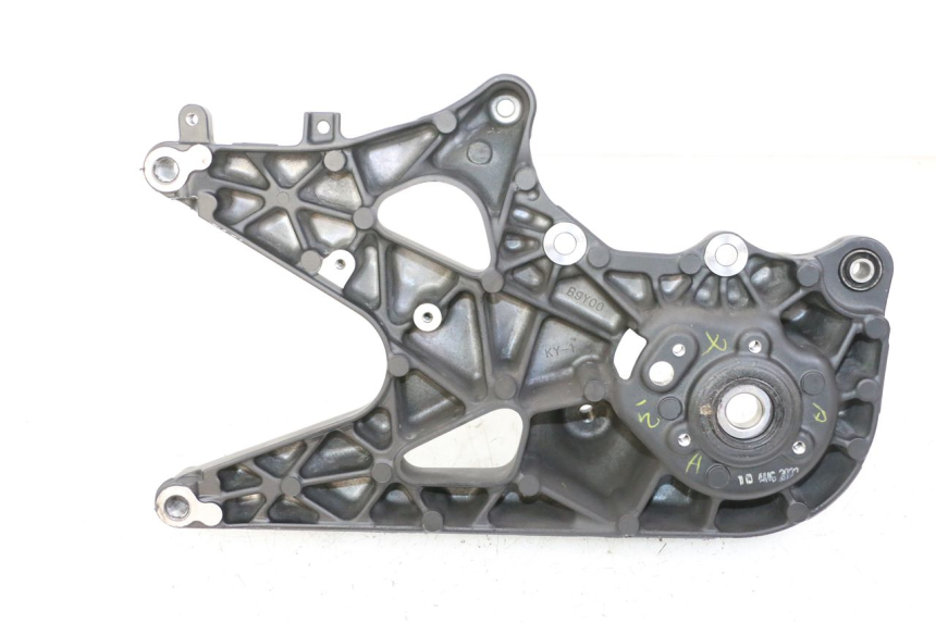 photo de SUPPORT POT  YAMAHA XMAX X-MAX 125 (2021 - 2025) - Zoom état d’usage