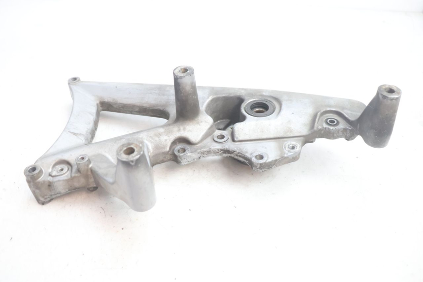 photo de SUPPORT POT YAMAHA X-MAX XMAX 125 (2010 - 2013) - Gros plan technique