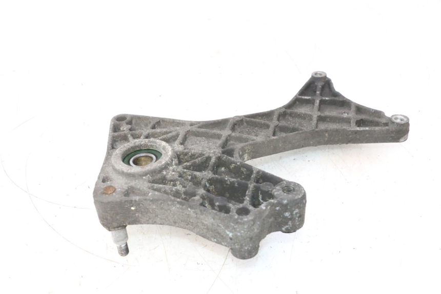 photo de SUPPORT POT  PIAGGIO X9 AMALFI 180 (2000 - 2003) - Gros plan technique