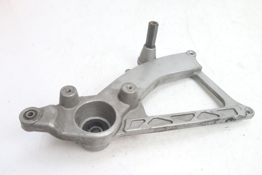 photo de SUPPORT POT YAMAHA YP MAJESTY 125 (1998 - 2001) - Détail de la pièce