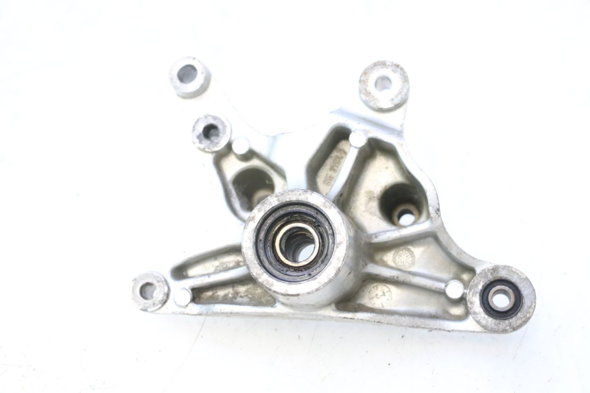 photo de SUPPORT POT YAMAHA YP MAJESTY 125 (2002 - 2006) - Gros plan technique
