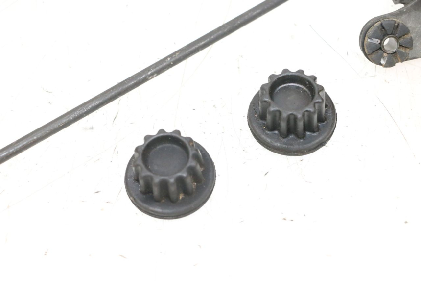 photo de SUPPORT RESERVOIR HONDA NSR R 125 (1994 - 2003) - Autre angle de vue