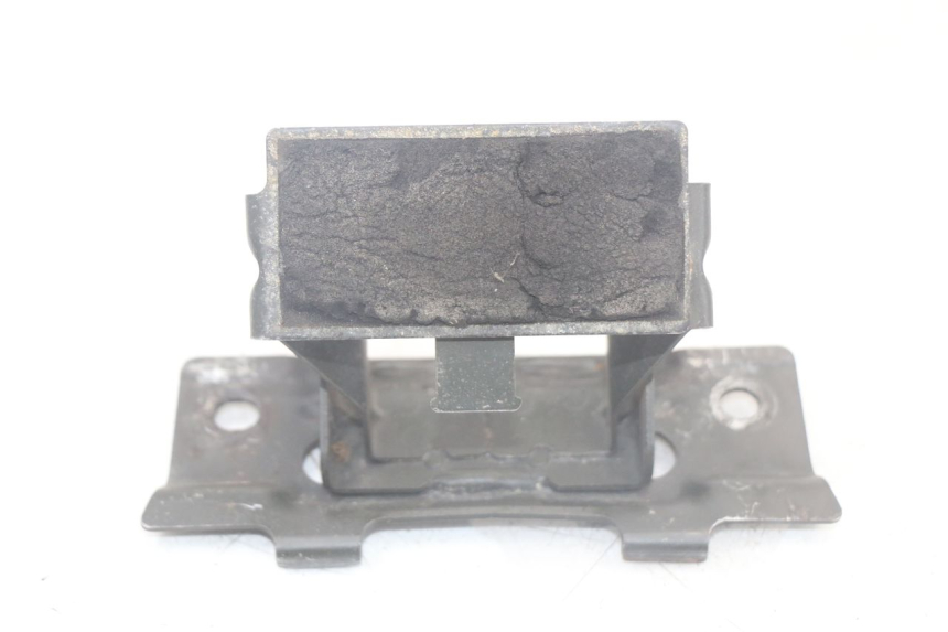 photo de SUPPORT RESERVOIR SUZUKI SV N 650 (1999 - 2002)