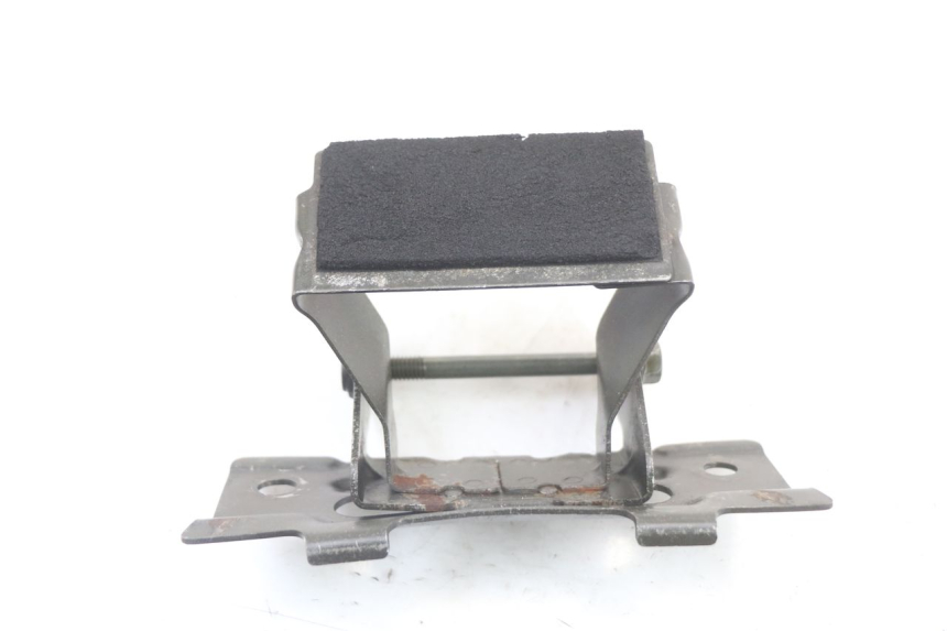 photo de SUPPORT RESERVOIR SUZUKI SV S 650 (1999 - 2002)