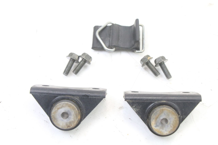 photo de SUPPORT RESERVOIR YAMAHA TTR 125 (2000 - 2020)