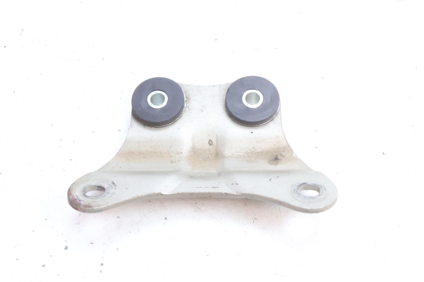 photo de SUPPORT RESERVOIR KAWASAKI ZZR 600 (1995 - 2004) - Zoom état d’usage