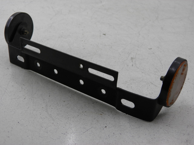 photo de SUPPORT DE PLAQUE BAOTIAN BT 50 QT-9 50 (2006 - 2009)