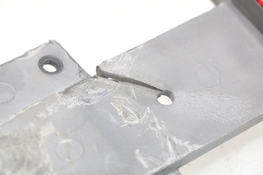 photo de SUPPORT DE PLAQUE APRILIA SCARABEO LIGHT 125 (2007 - 2011)