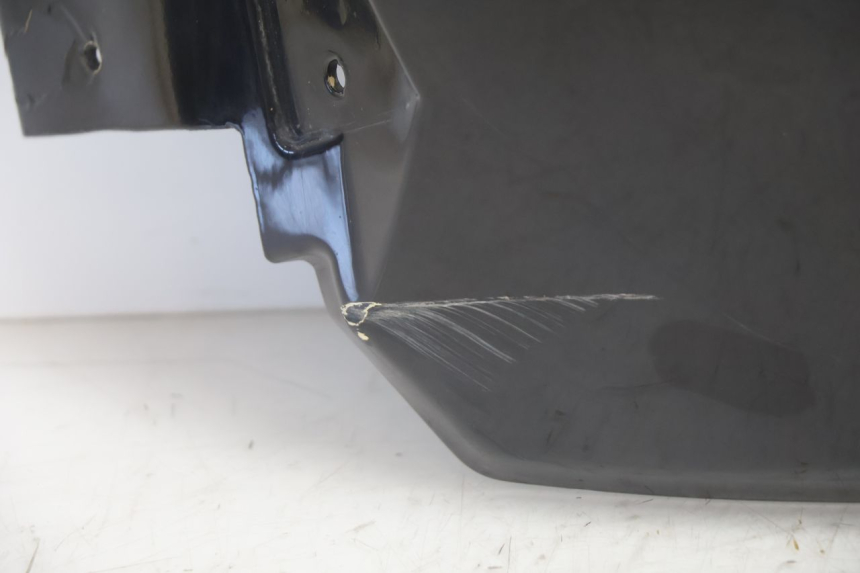 photo de SUPPORT DE PLAQUE CAN-AM SPYDER RS 1000 (2008 - 2012) - Détail de la pièce